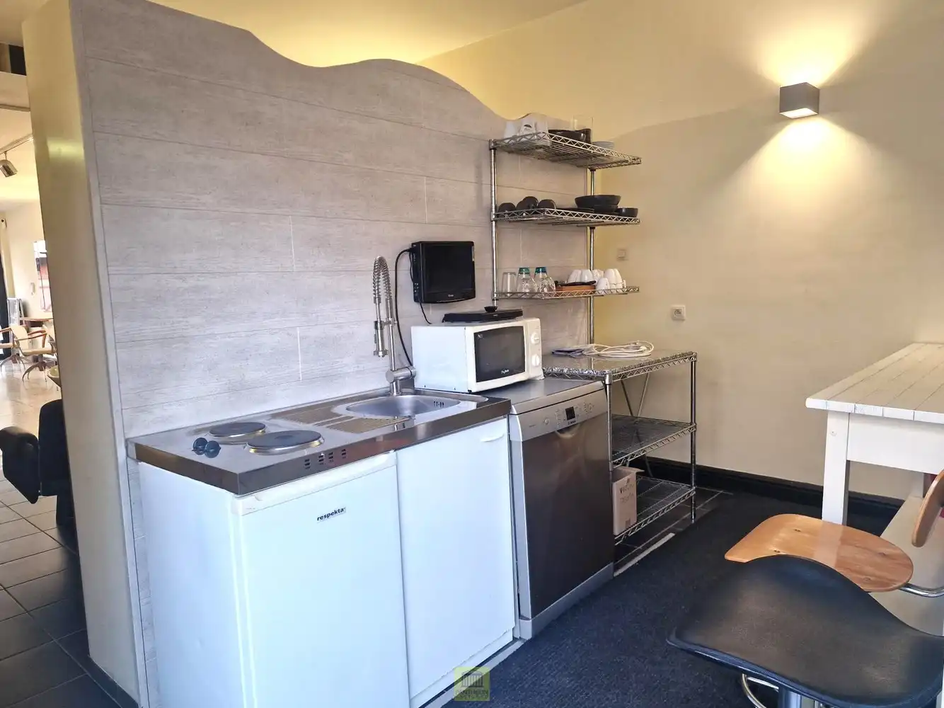 Instapklaar handelspand in het centrum van Aalst – topligging tussen Keizersplein en Hopmarkt foto 12