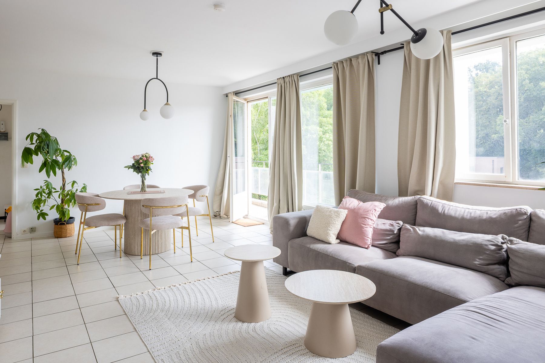 Instapklaar appartement met terras  foto 3