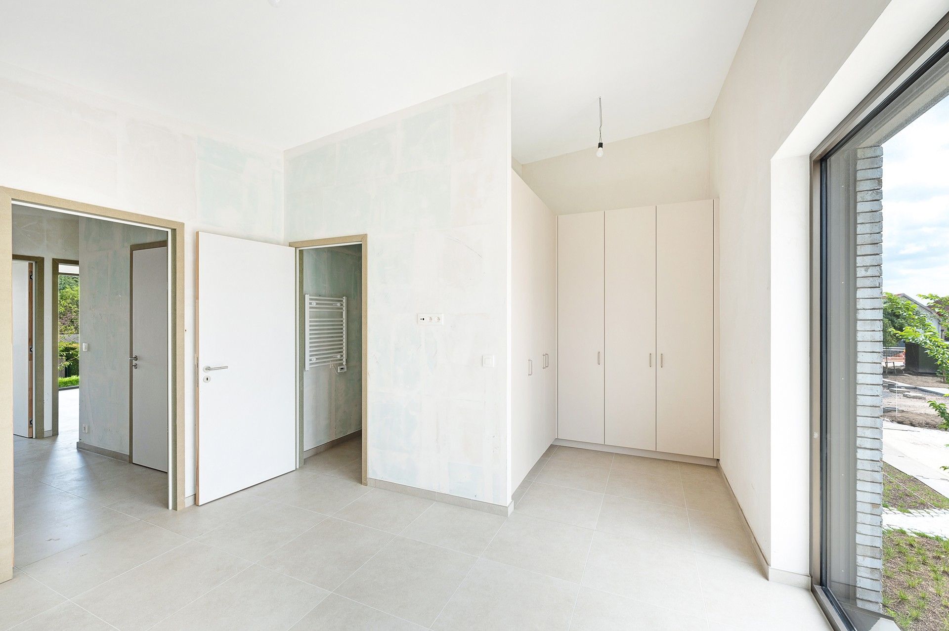 Ongemeubeld: moderne geothermische en energiezuinige woning te Knokke foto 24