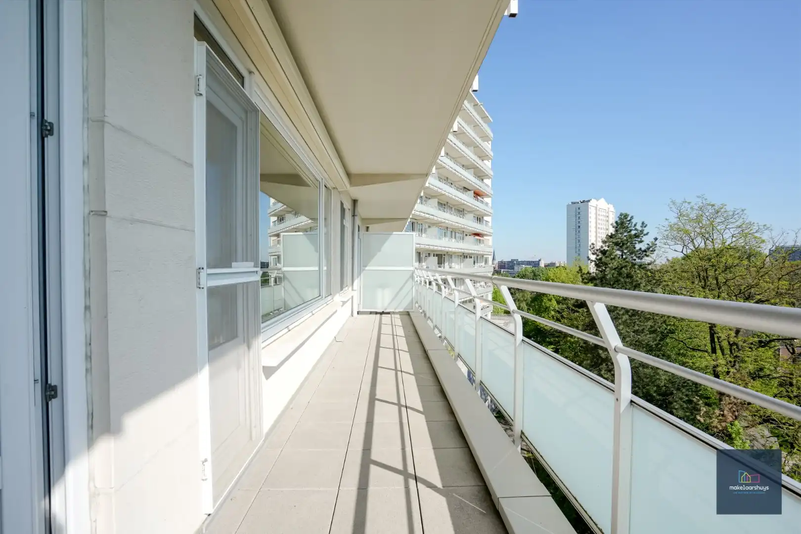  Mooi 3 slaapkamerappartement met  terras en parkeerplaats te Residentie Rijsenberg  foto 17