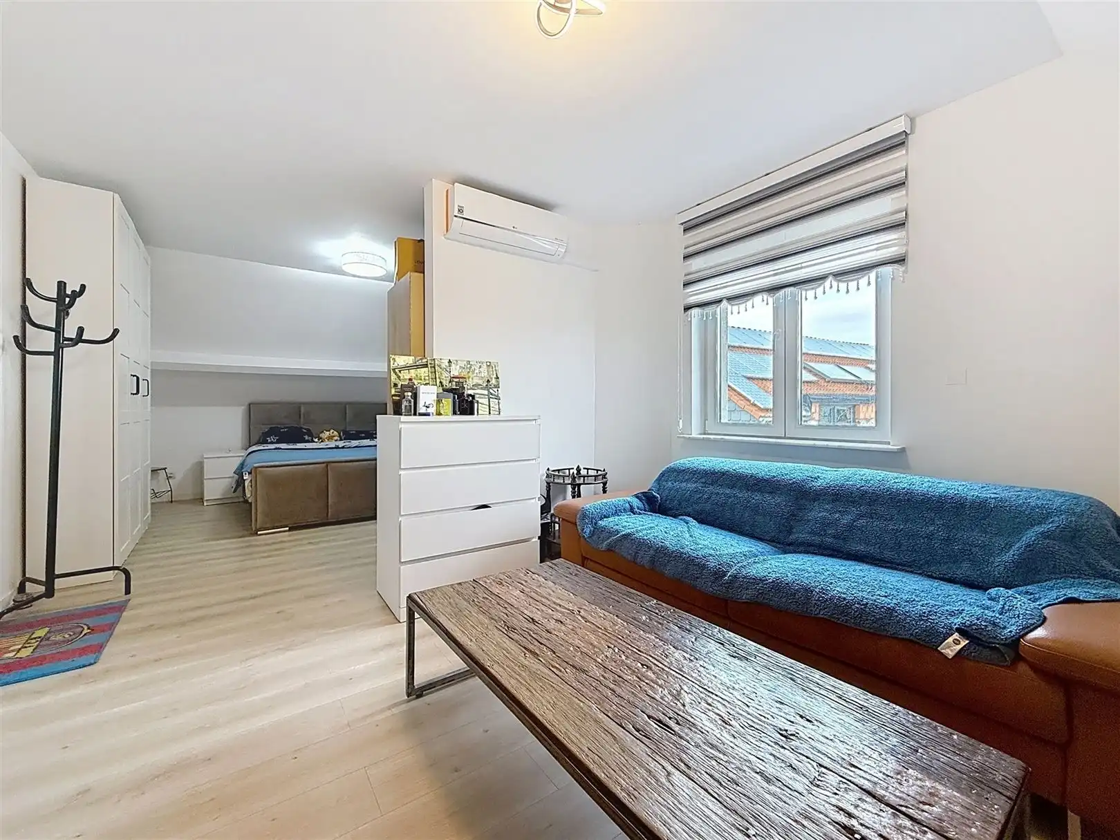 Ruime gerenoveerde woning, 5 slpks, 2 bdks, tuin, 11a 11ca  foto 23