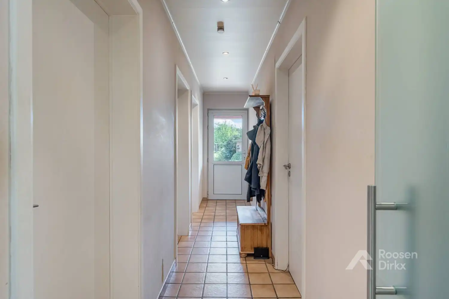 Goed onderhouden gezinswoning HOB met 5 slaapkamers op perceel van 1.325m² in Oudsbergen foto 17
