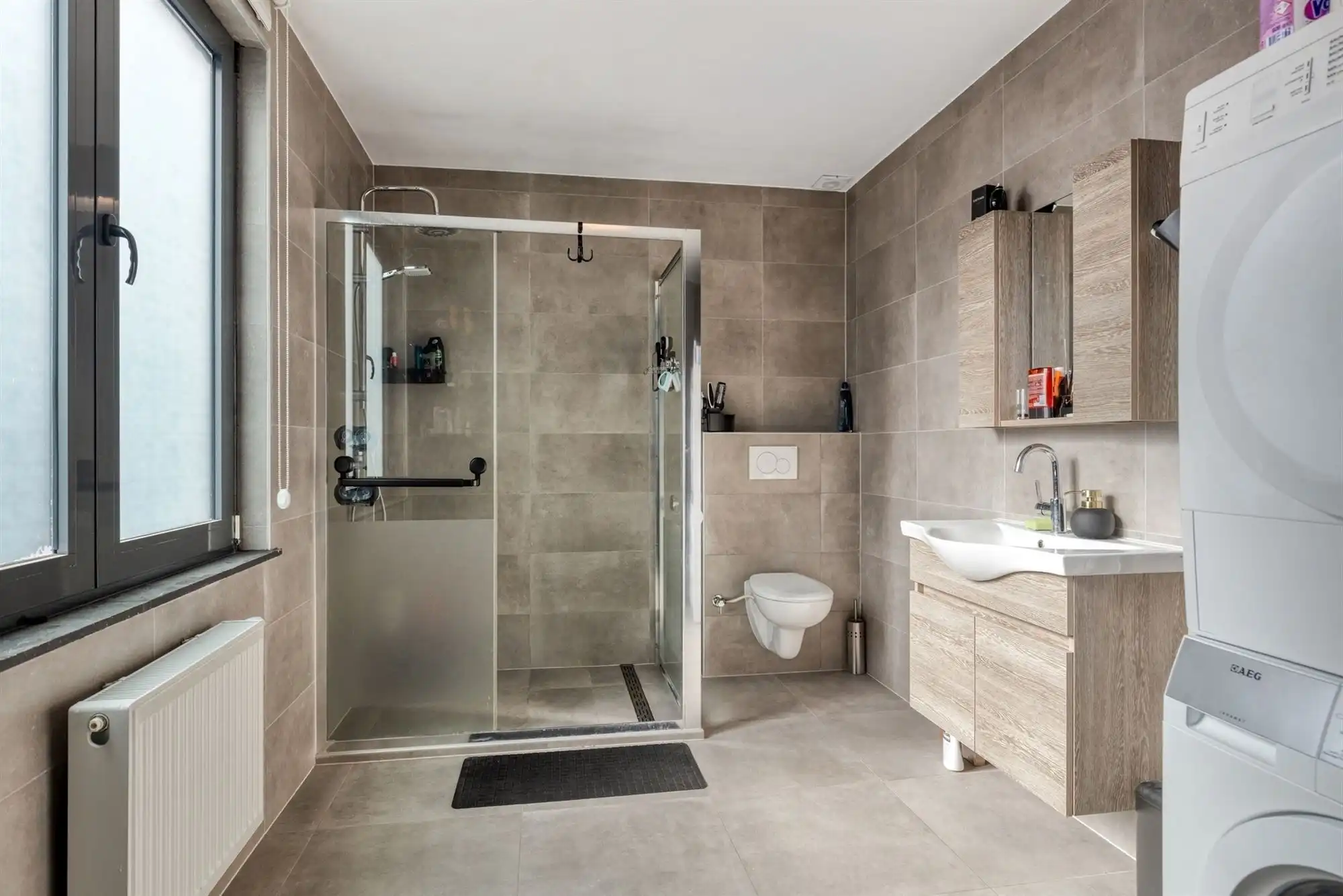 Ruime kangoeroe woning met 5 slk + 2 badk + terras in Lier foto 20