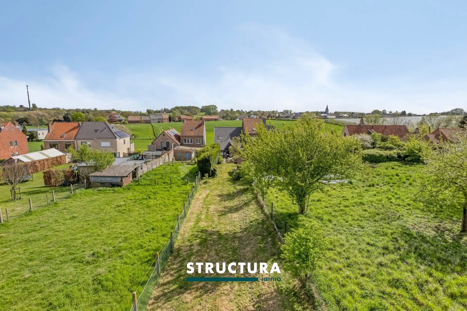 Instapklare gezinswoning met open zicht foto 28