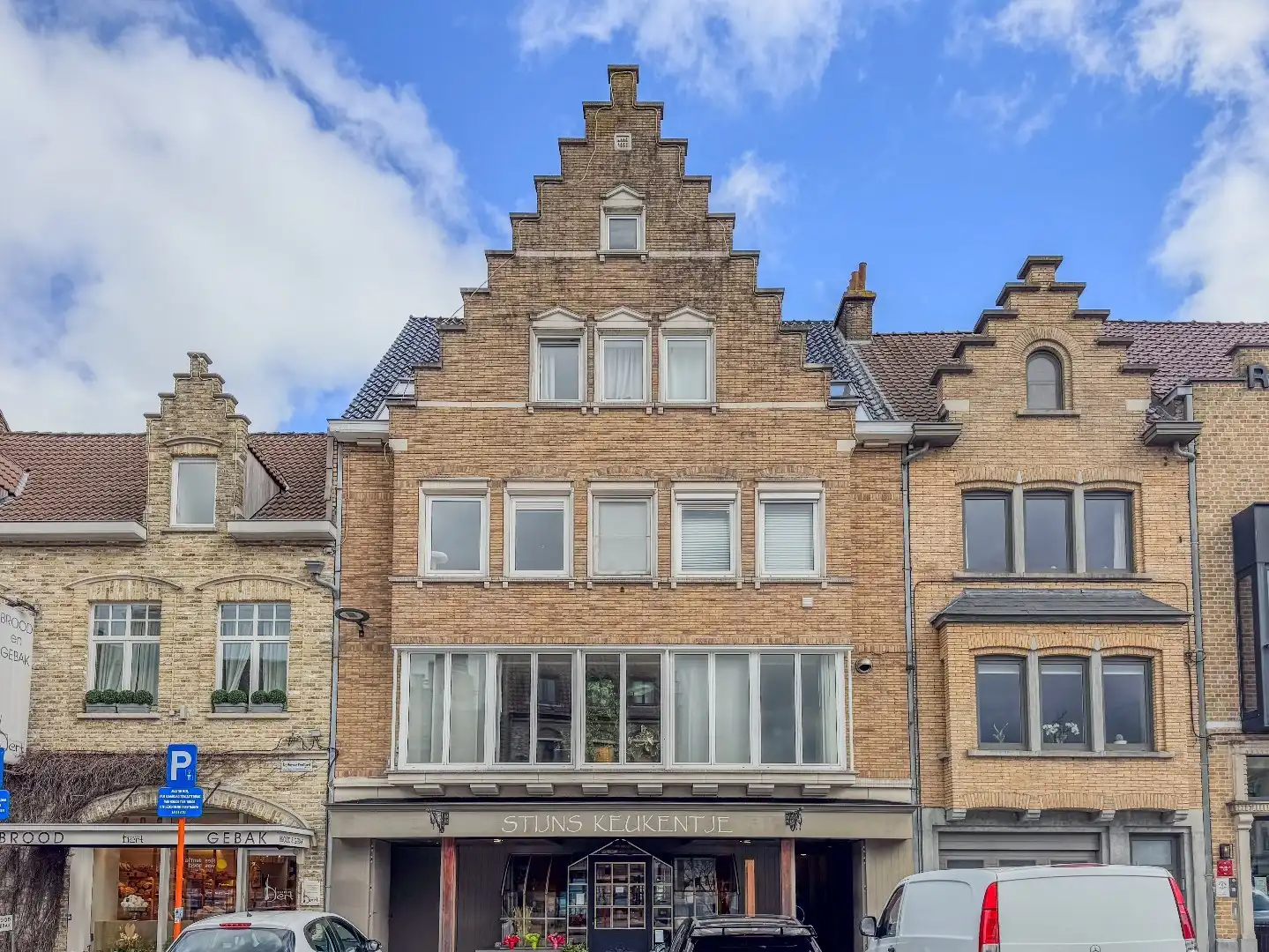 Zeer ruim appartement met 3 slaapkamers, 3 badkamers en gigantisch terras. foto 25