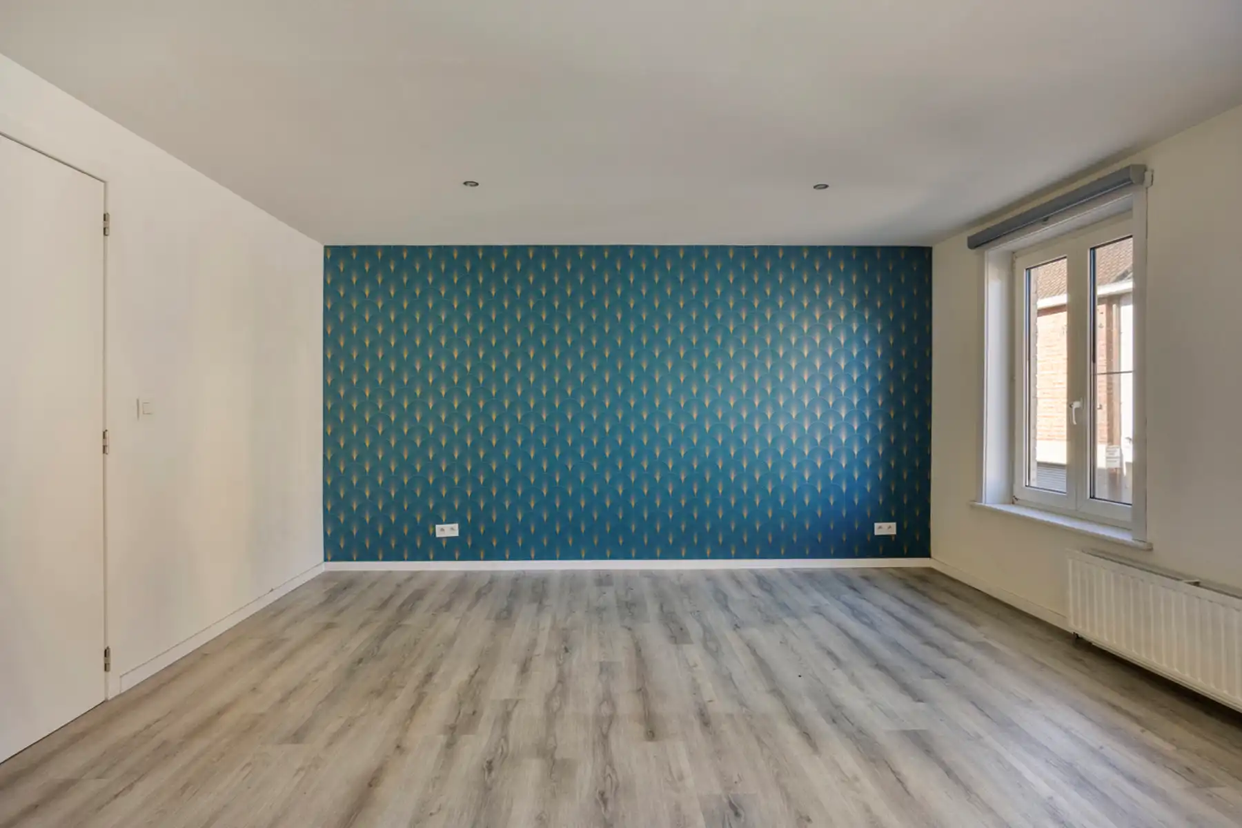 Ruime gerenoveerde centrumwoning met garage foto 18
