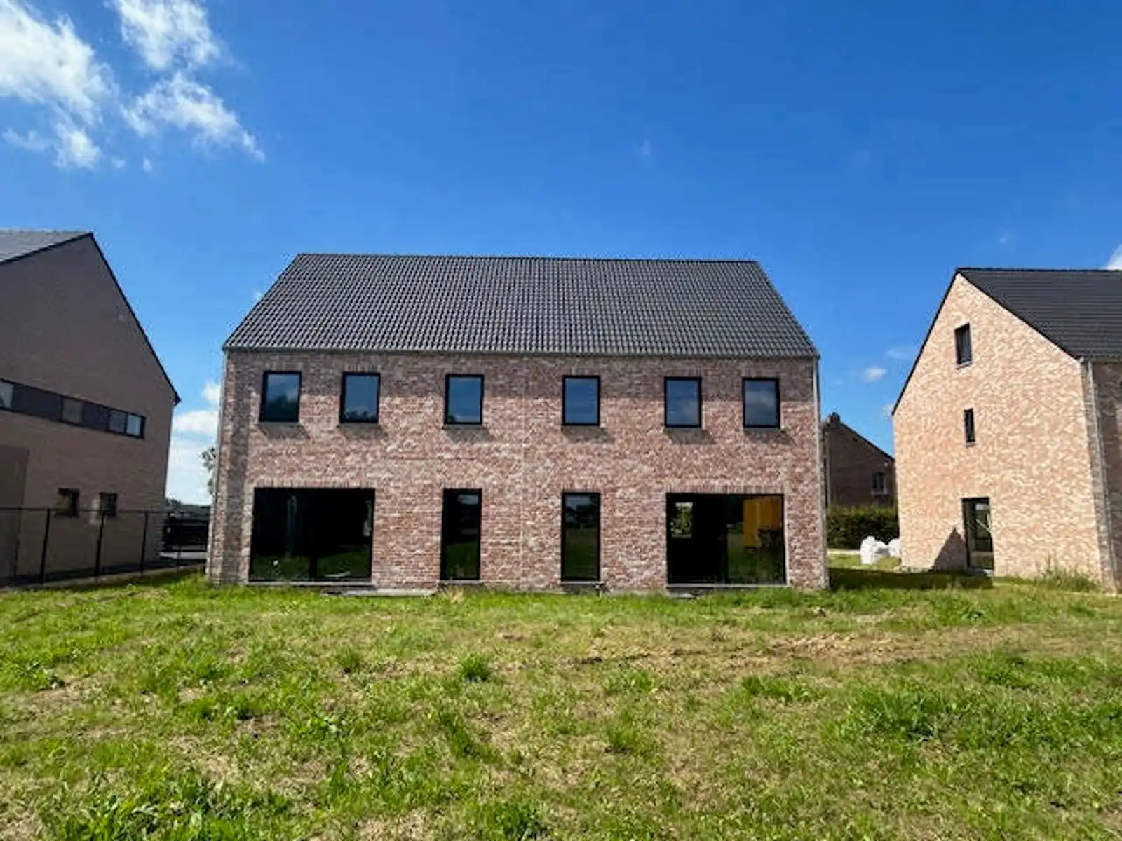 Sublieme 3 gevel woning - ruwbouw winddicht foto 6