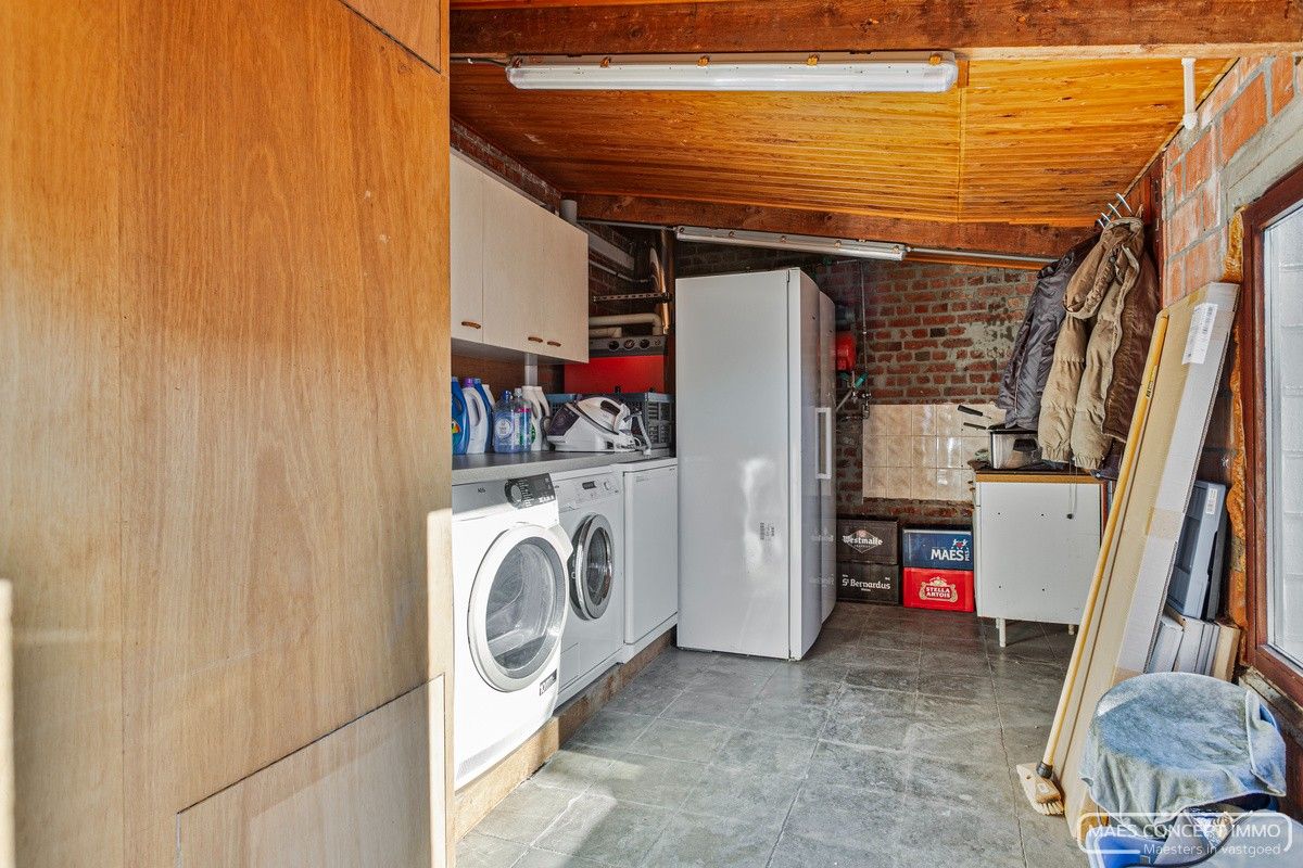 Prachtig gerenoveerde woning in Anzegem foto 8