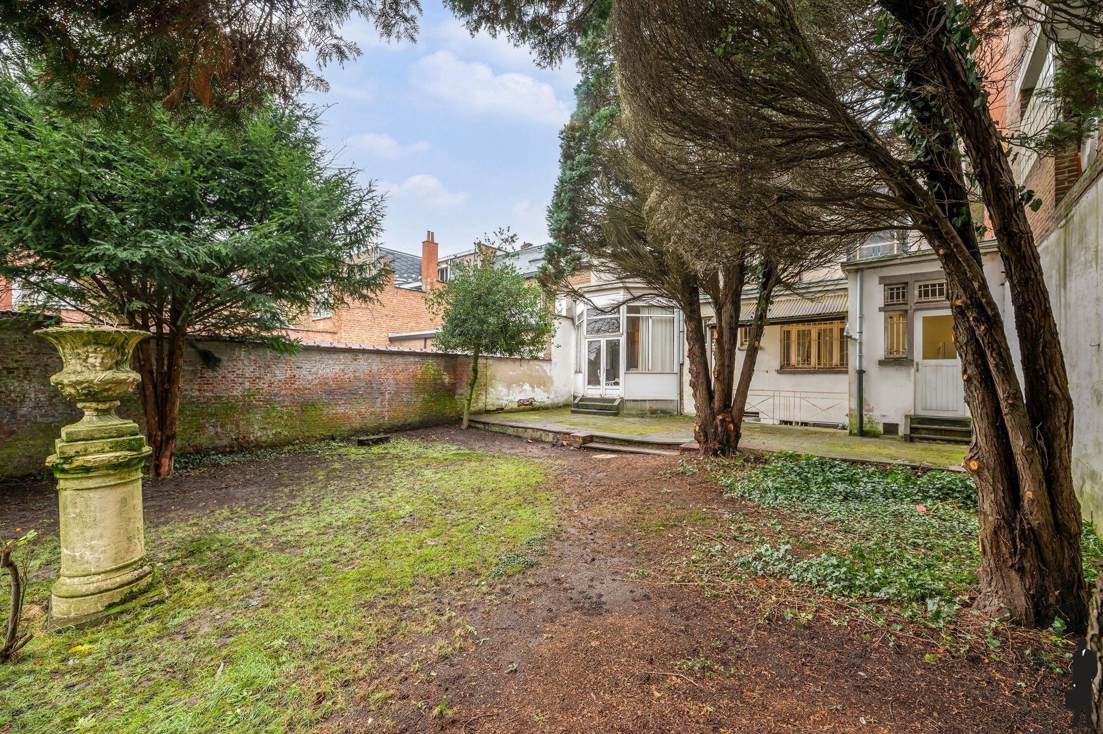Herenhuis met 6 slk, tuin en garage op 368m² in centrum Lier foto 32