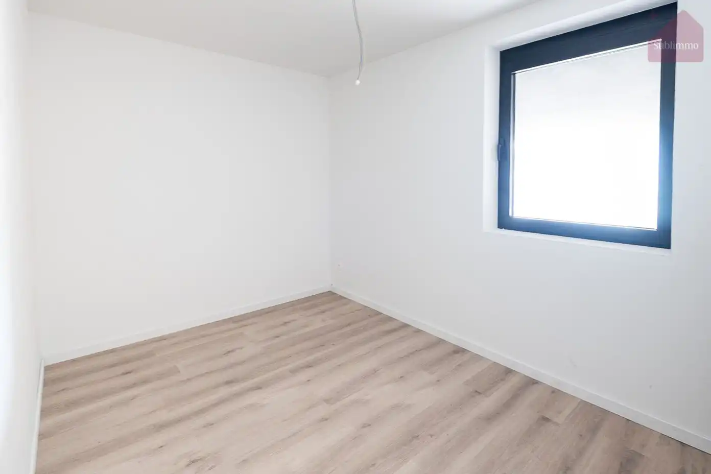 Nieuwbouwappartement op de eerste verdieping (117,80 m²) met 3 slaapkamers en terras. foto 6