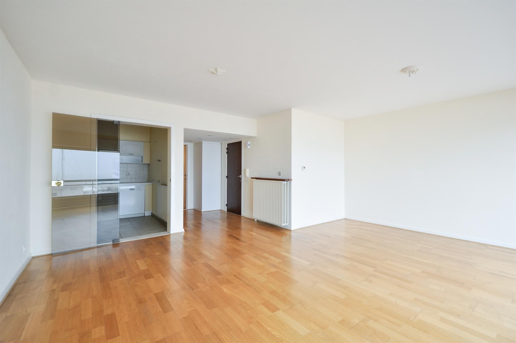 Aangenaam 2-slpk. appartement op de Zeedijk van het Zoute... foto 7