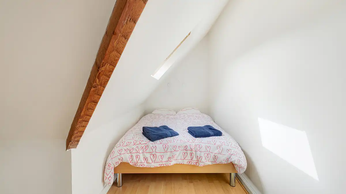 Subliem gerenoveerde koppelvilla op 150m van het strand te koop! foto 49