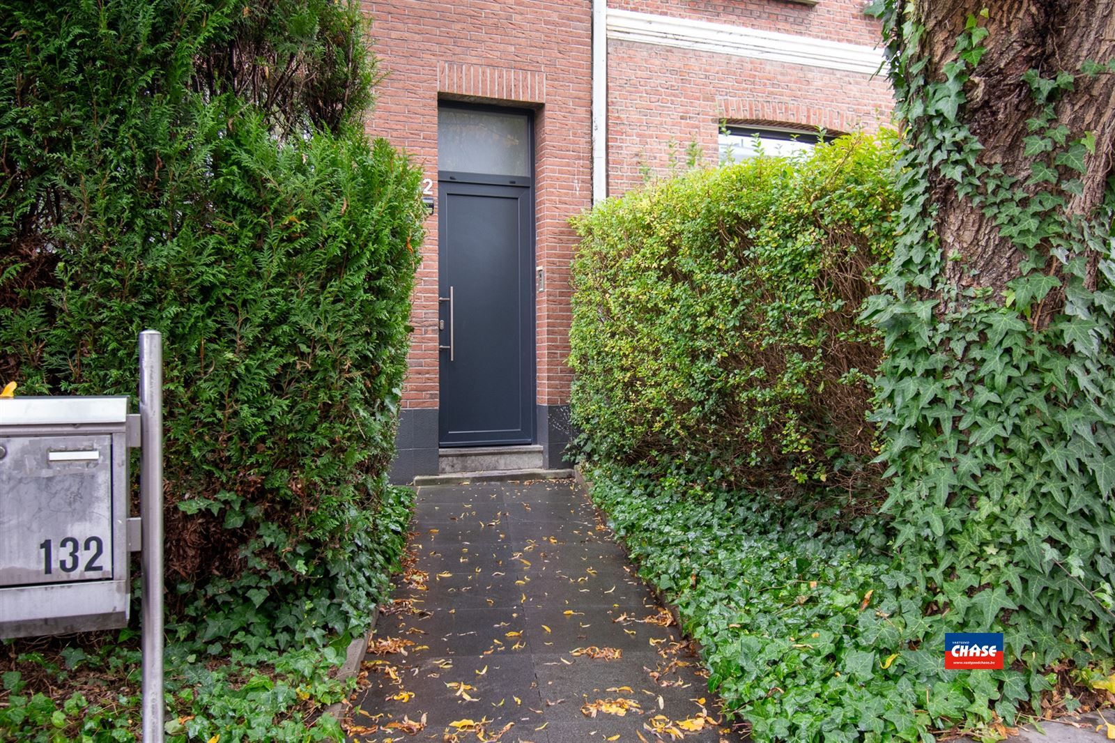 Gezellige, instapklare rijwoning met 2 slaapkamers en stadstuintje foto 14