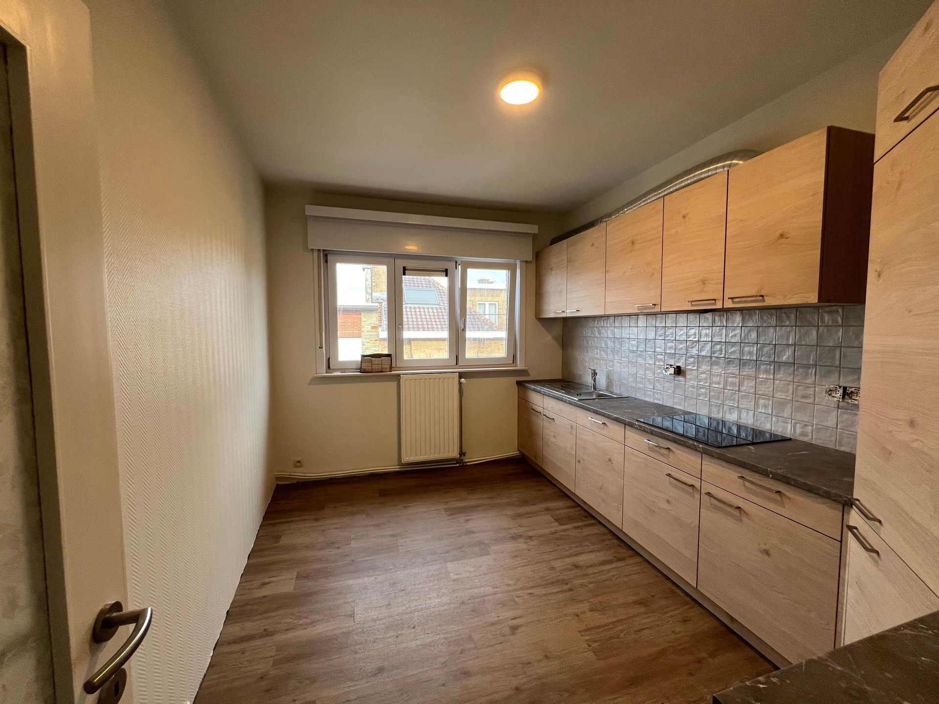 Zeer gunstig gelegen appartement in centrum. foto 4