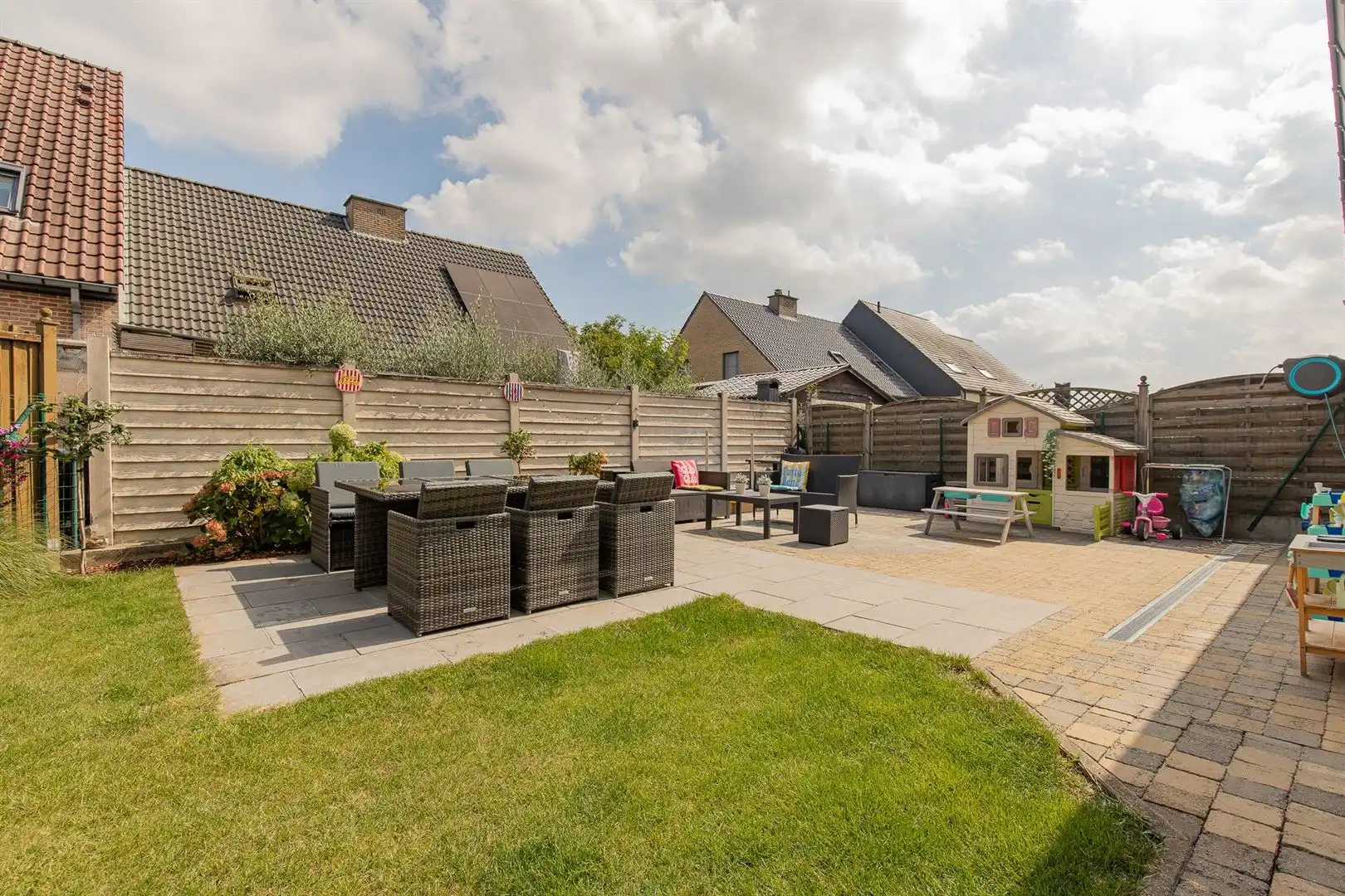 Instapklare HOB met garage op top-locatie in Oudegem foto 22