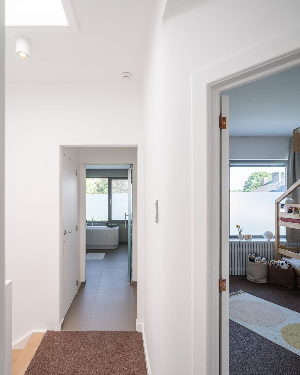 Stijlvolle woning op fietsafstand van het Gentse centrum, gelegen in een rustige en residentiële straat nabij Park Biest en het Potuitpark. foto 12