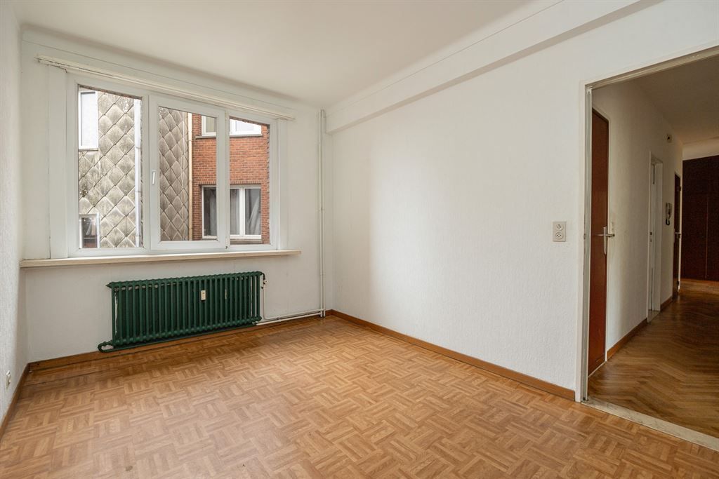 Op te frissen appartement nabij Te Boelaerpark foto 5