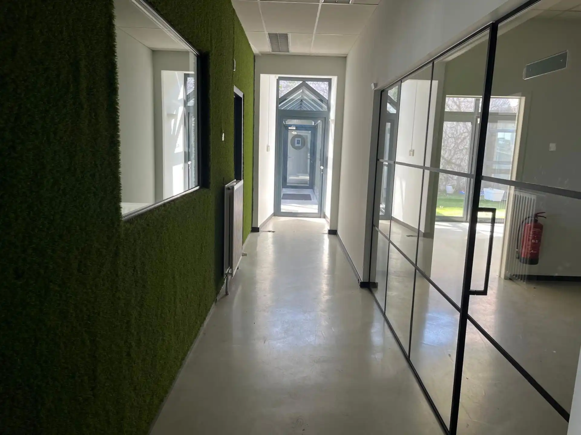 Kantoorruimte van 350 m² - Narvikstraat, Antwerpen foto 3