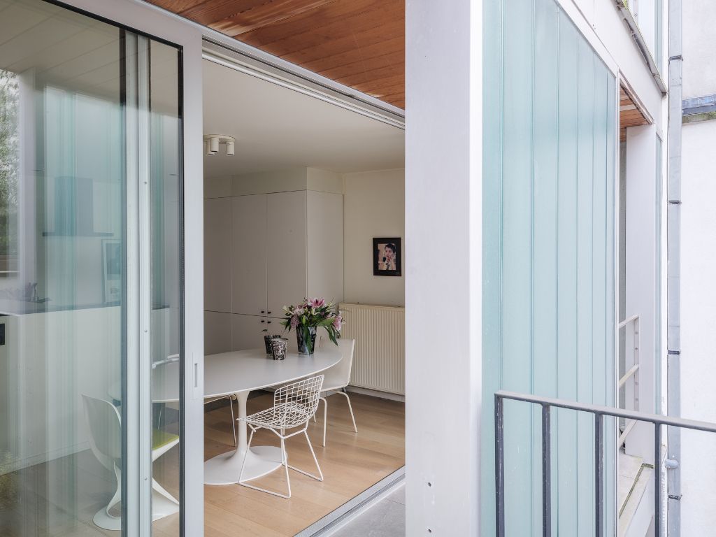 Toplocatie Centrum Gent – Stijlvol 2 slpk-appartement met ‘loft-allures’ en buitenruimte in de Koningstraat. foto 8