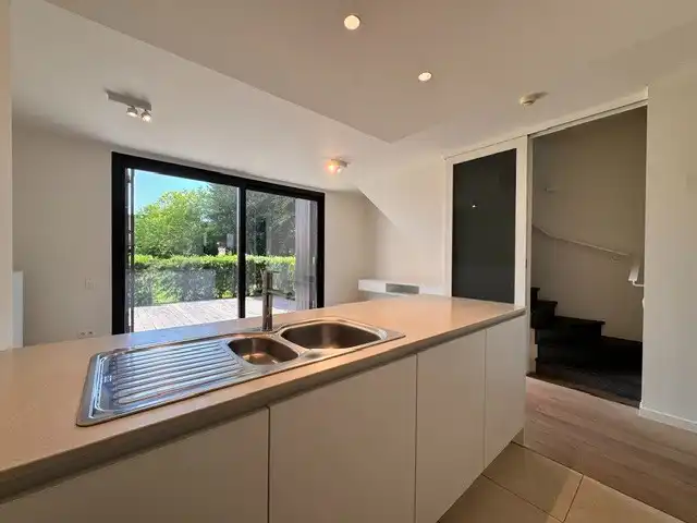 STAPELWONING met GARAGE te BRUGGE foto 7