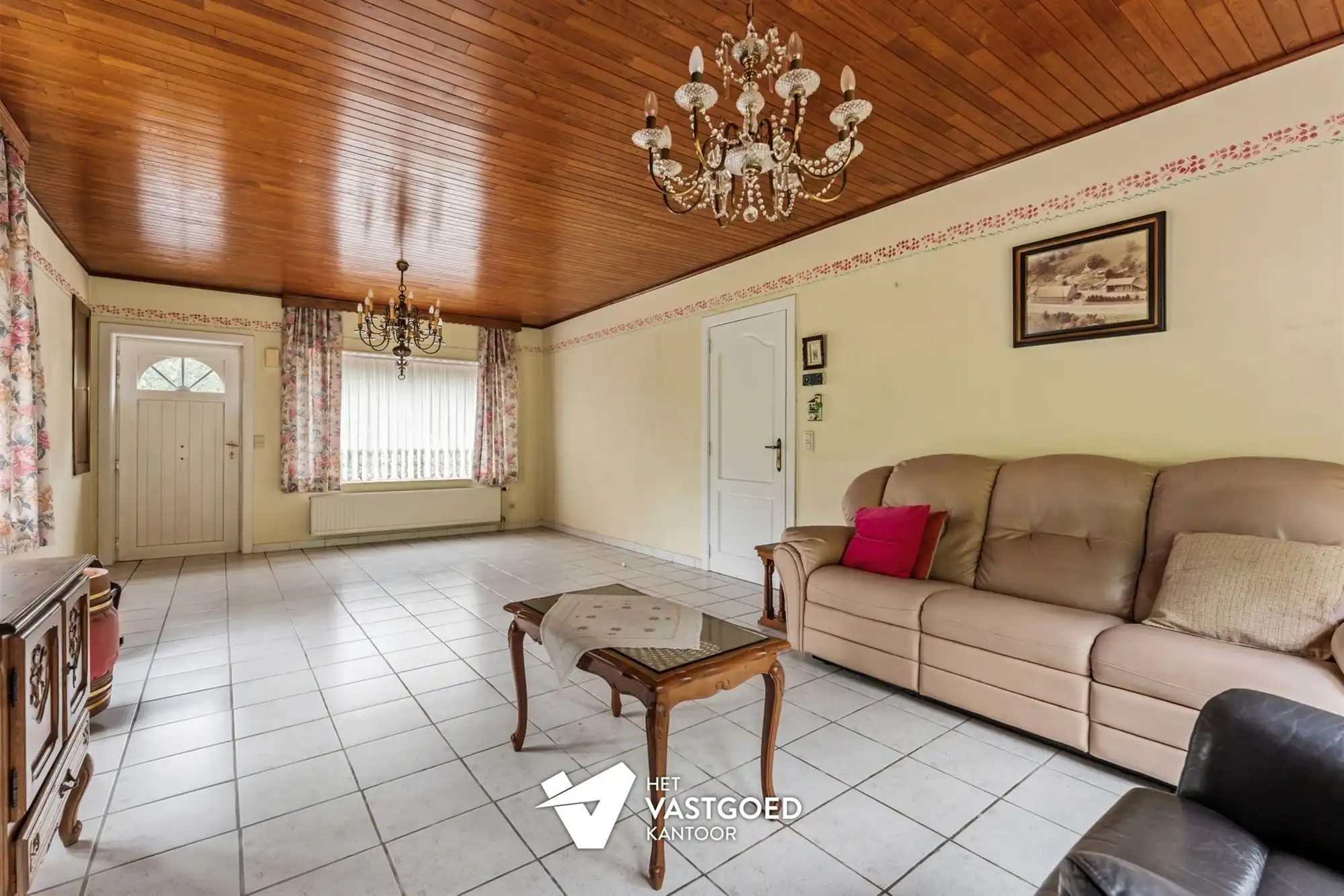 TE RENOVEREN KNUSSE WONING MET TUIN VAN 48A90CA EN LOODS EN GARAGE TE KAGGEVINNE foto 6