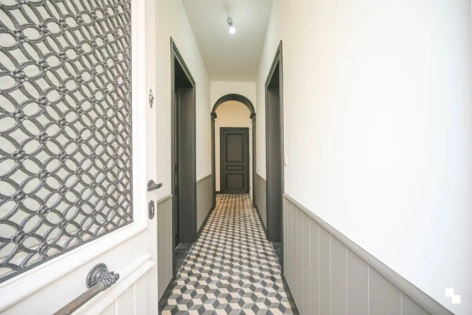 Karaktervolle woonst met 2 slaapkamers foto 3