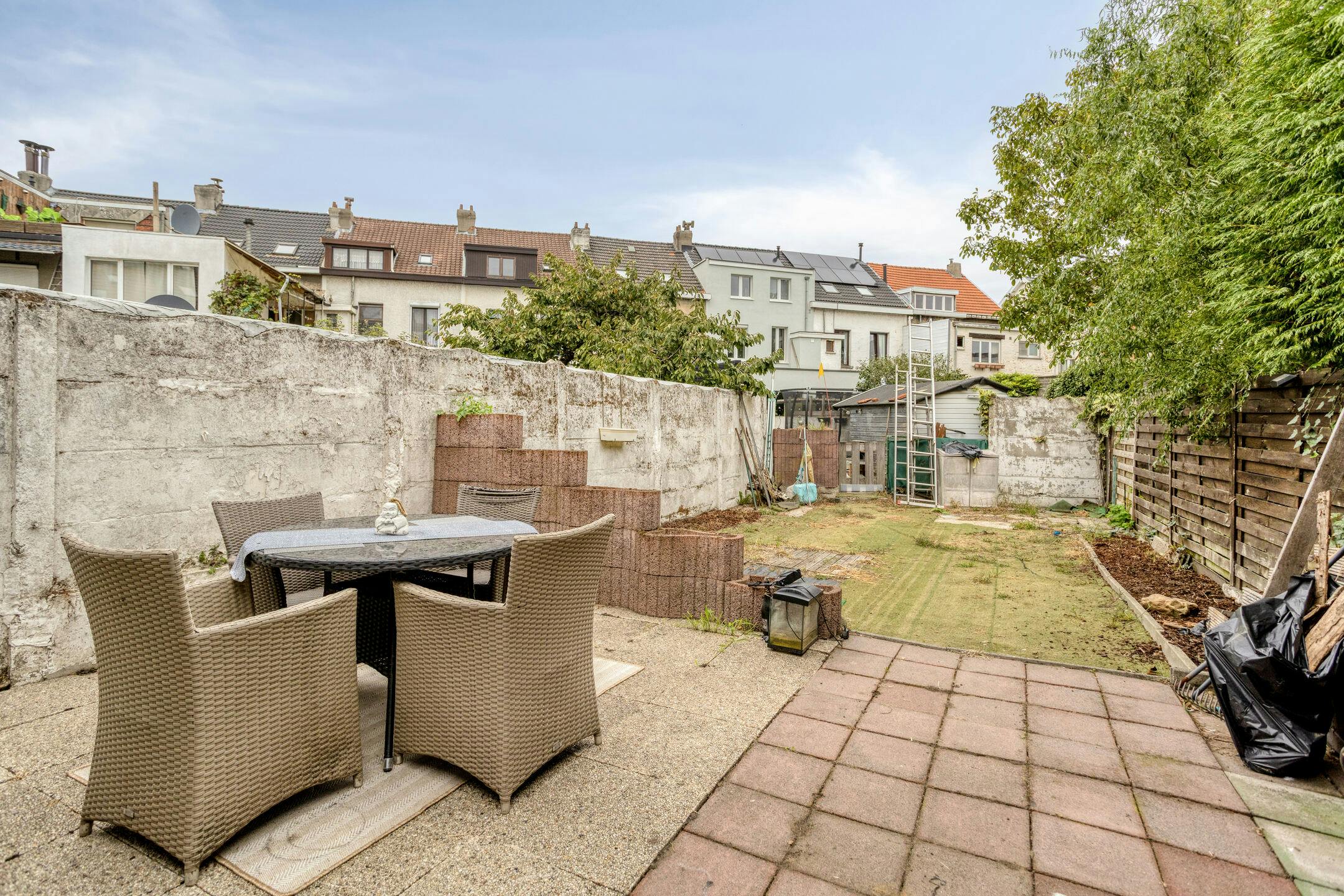 Huis met 5 slaapkamers en tuin in Deurne! foto 20