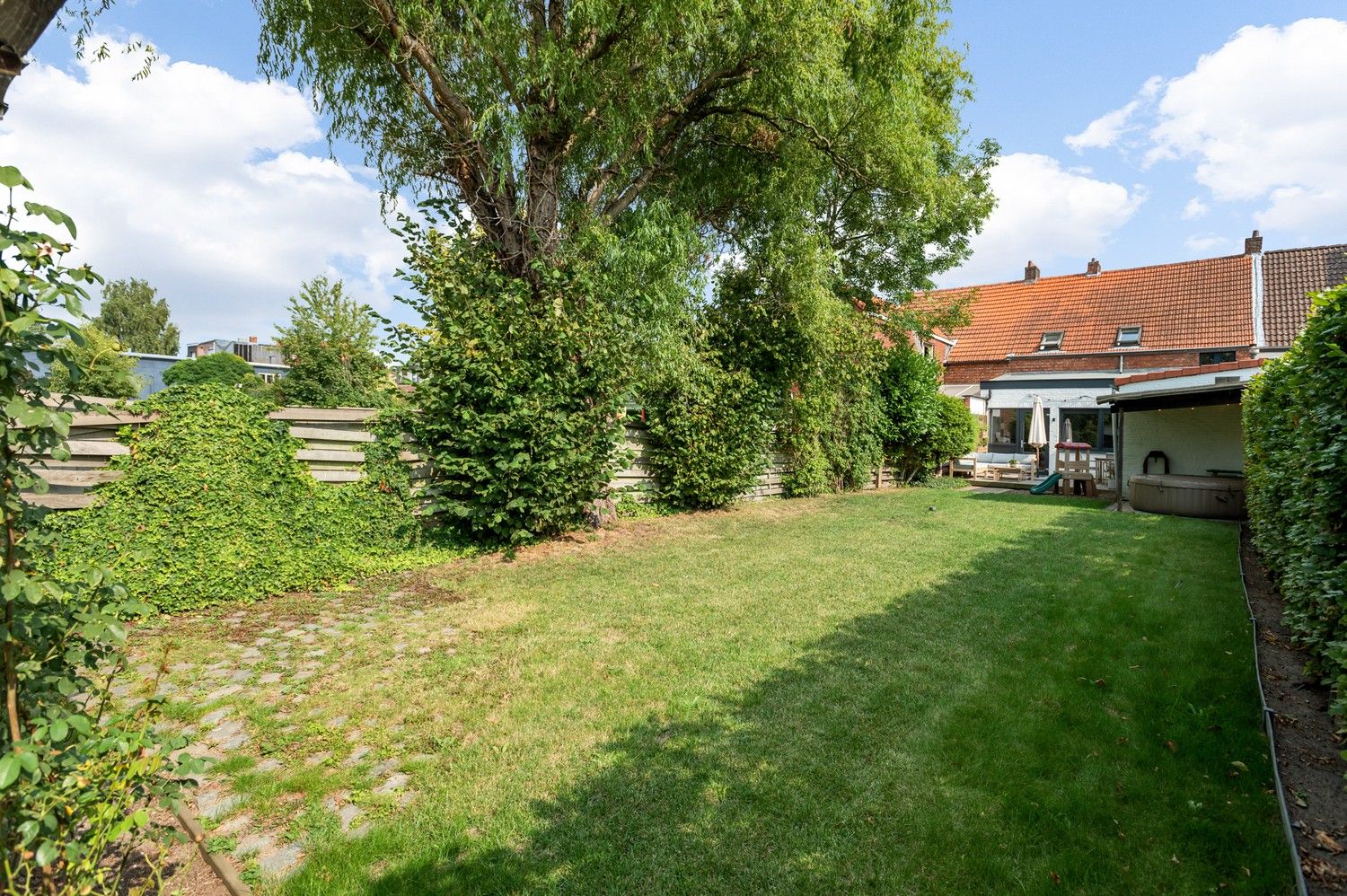 Instapklare woning met 3 slaapkamers, mooie tuin en garage in Kapellen! foto 22