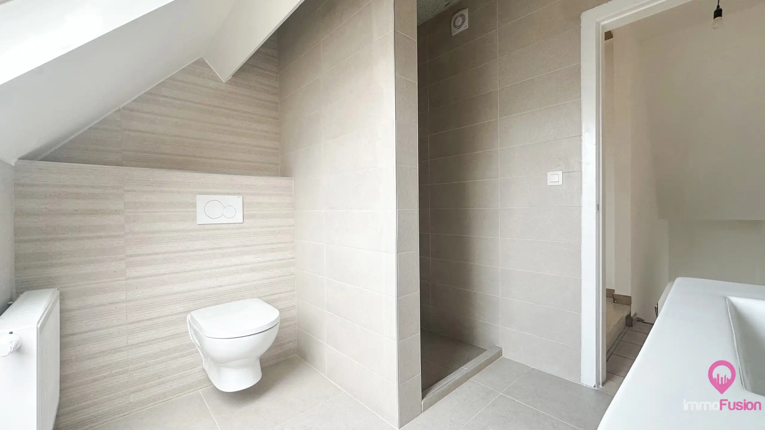 mooie gezinswoning met 3 slaapkamers en tuin foto 15