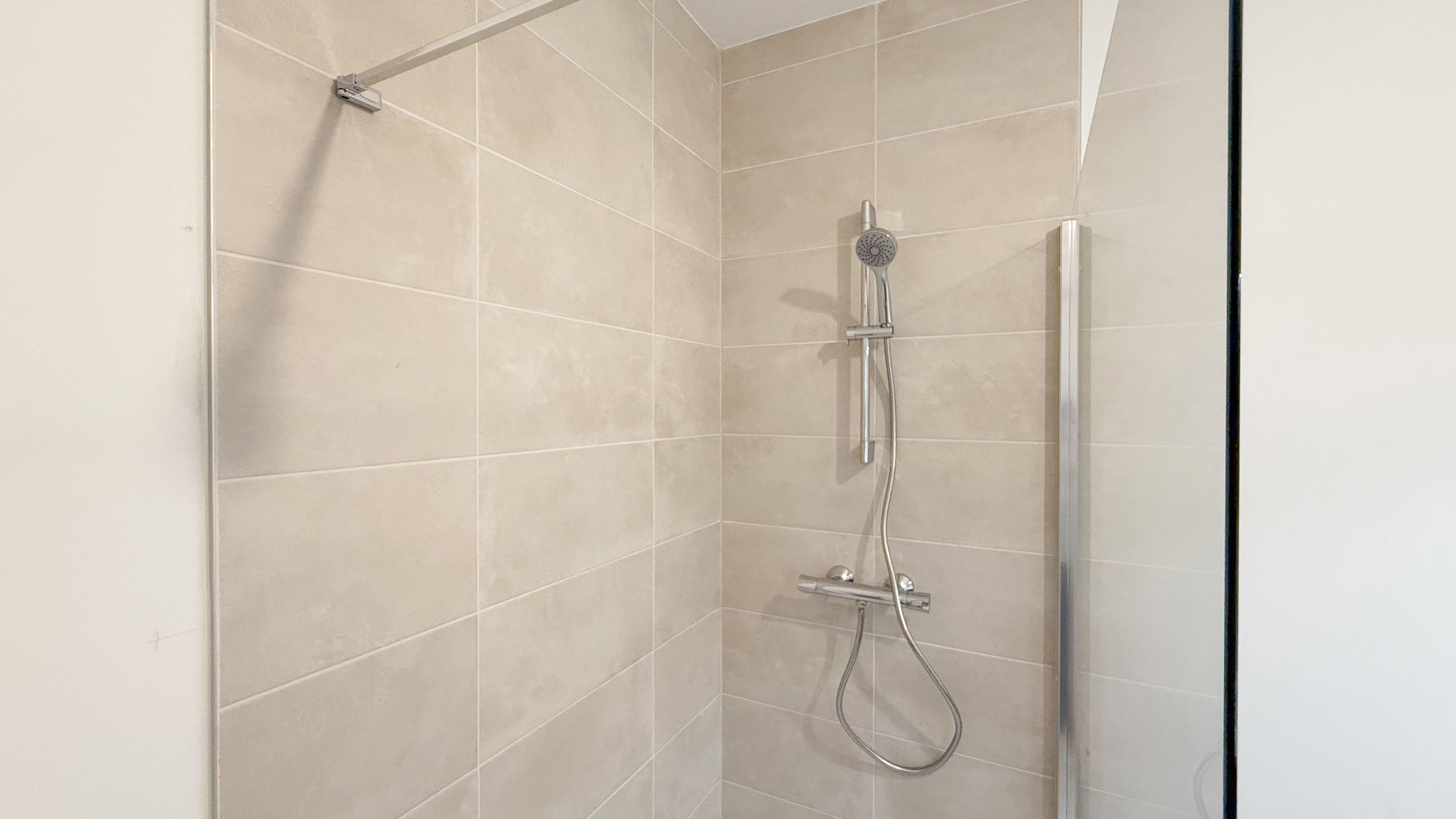 Gelijkvloers appartement met 3 slaapkamers en met een tuin! foto 25