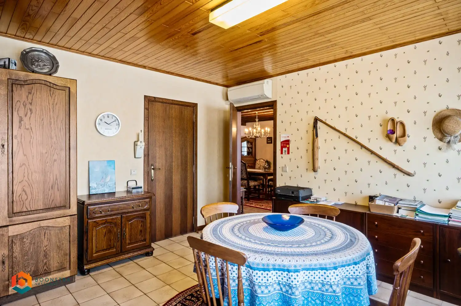 Ruim 3 slpkr app met garagebox foto 10