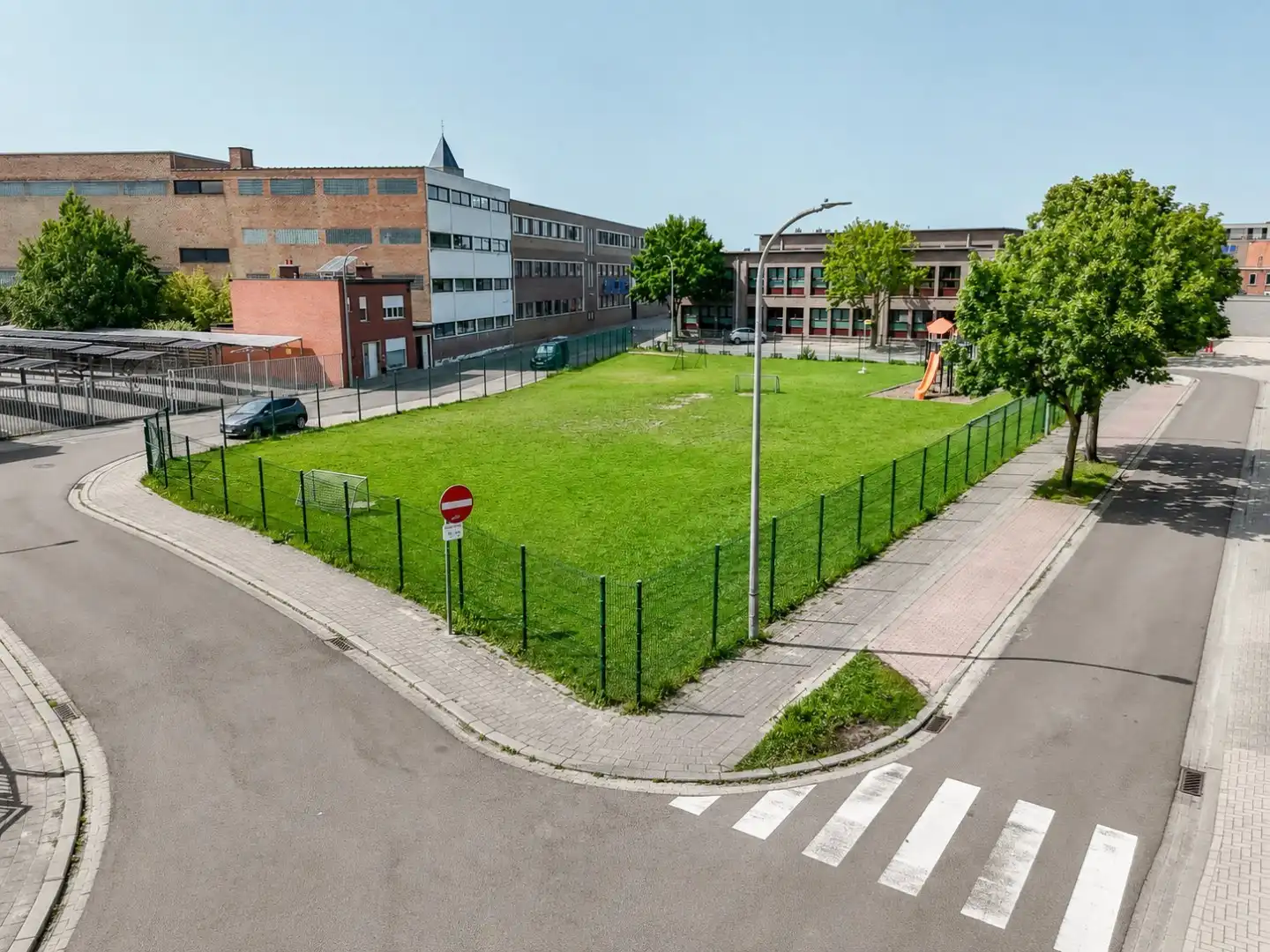 Instapklaar investeringsappartement in centrum Waregem! foto 9