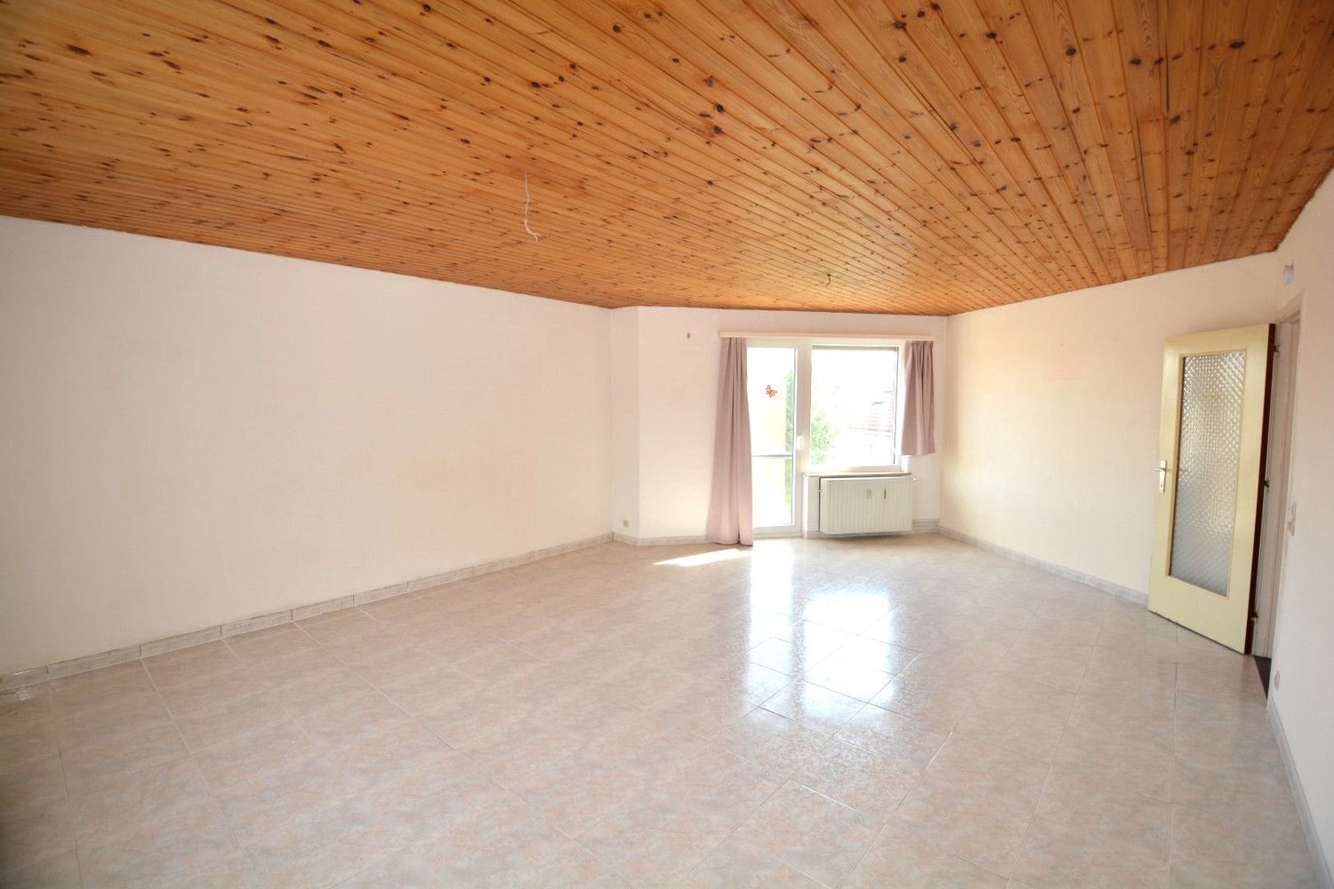 APPARTEMENT MET 2 SLK EN TERRAS! foto 3