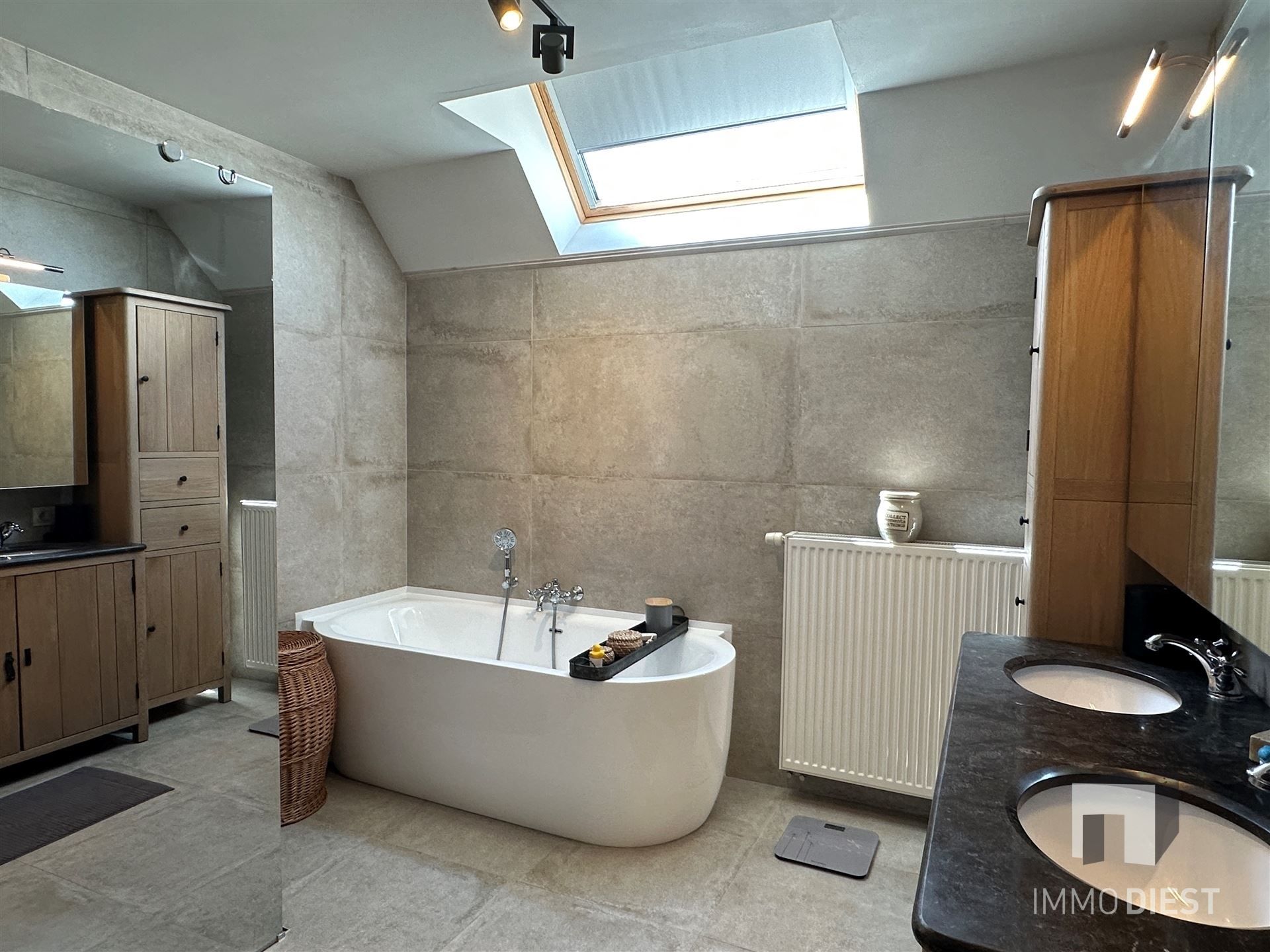 Perfect onderhouden woning met 4 slaapkamers + EPB A foto 15