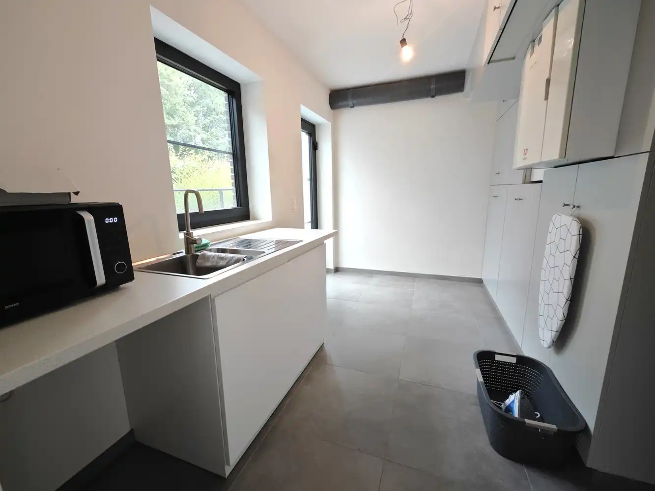 Uitstekend gelegen energiezuinige gezinswoning met 3 slpks foto 11
