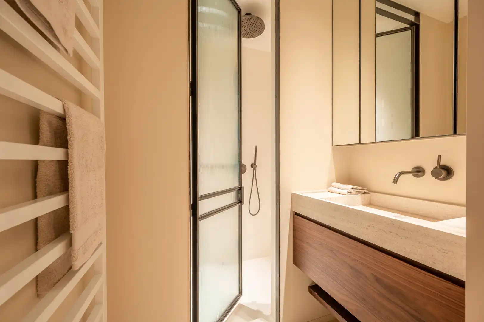 Luxueus appartement in het Zoute met 3 slaapkamers en frontaal zeezicht. foto 27