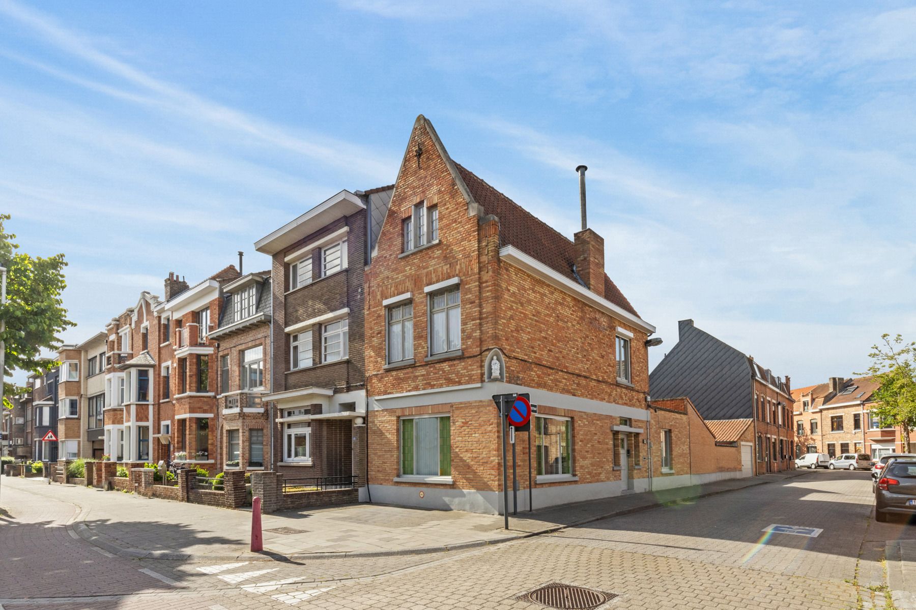 ()=>{if(producerUpdateValueVersion(node),producerAccessed(node),node.value===ERRORED)throw node.error;return node.value} Van Steenestraat 84 - 8310 Brugge