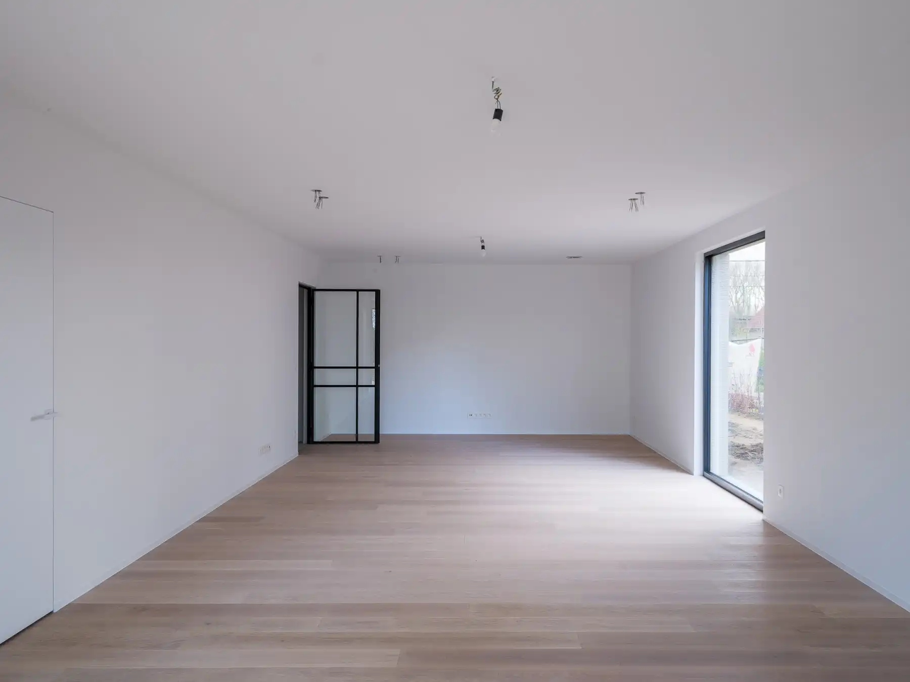 Halfopen nieuwbouwvilla aan 6% btw met 4 slpk's foto 5