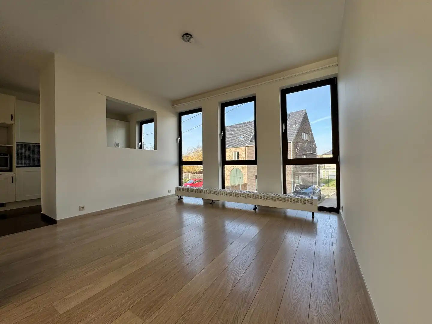 een 2-SLPK- hoekappartement met garage en berging foto 5