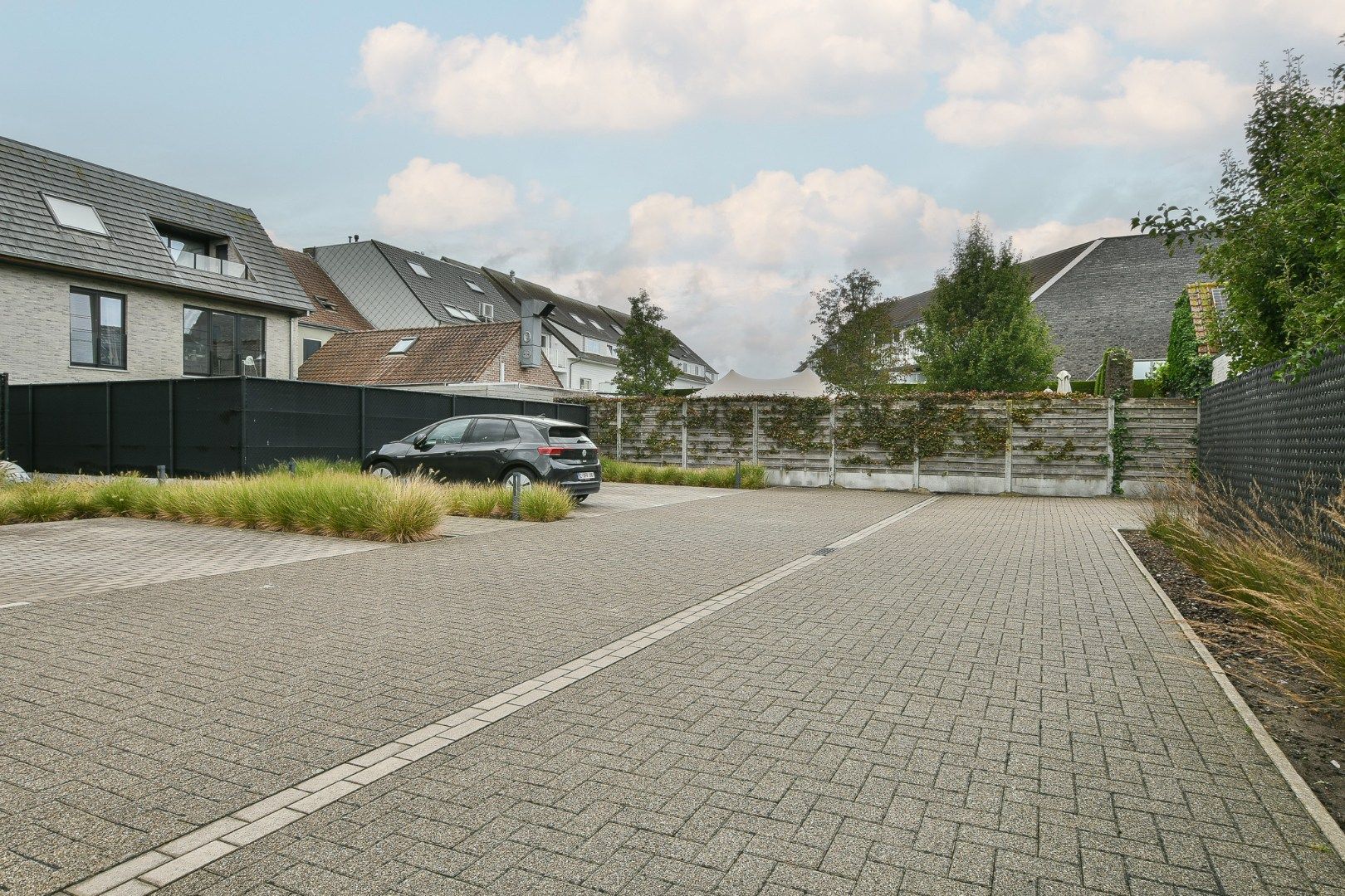 Recent instapklaar gelijkvloers appartement te Aartrijke foto 11