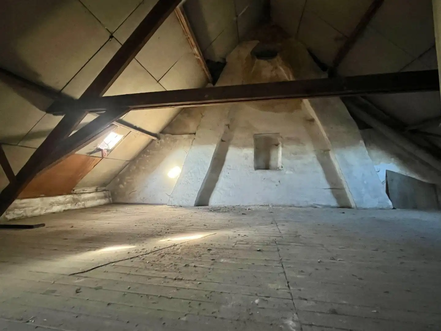 Authentieke woning met tuin en garage in het rustige Ooigem foto 12