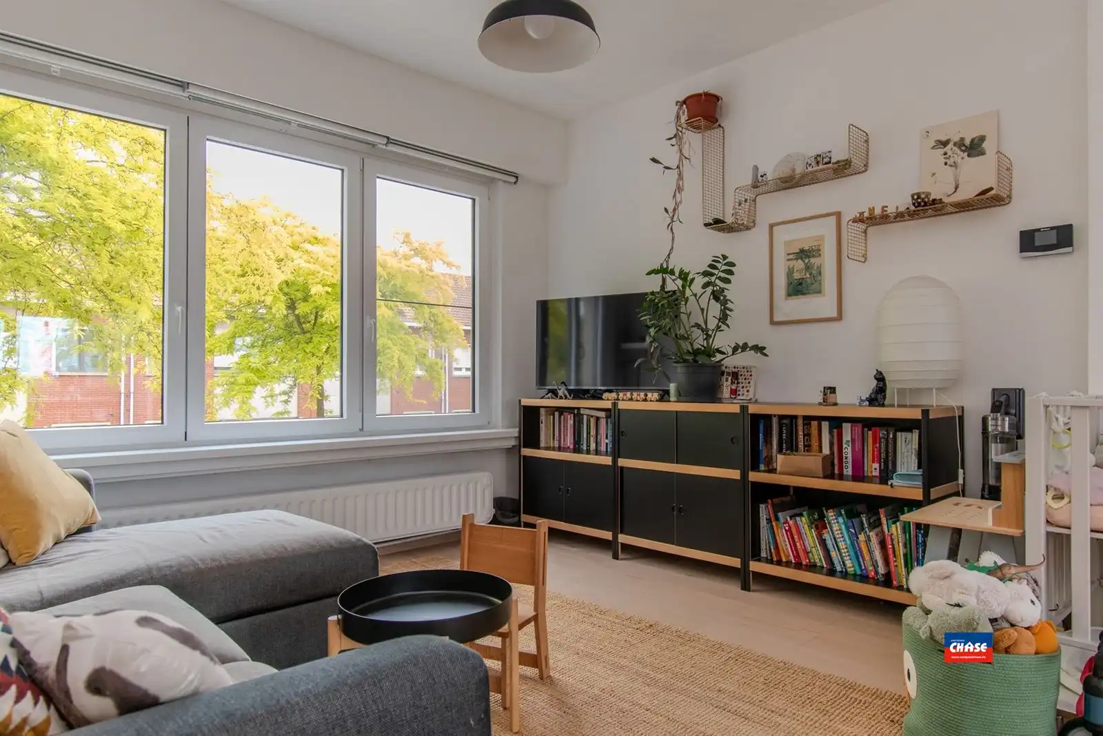 Instapklare Bel-étage met drie slaapkamers en grote tuin foto 4