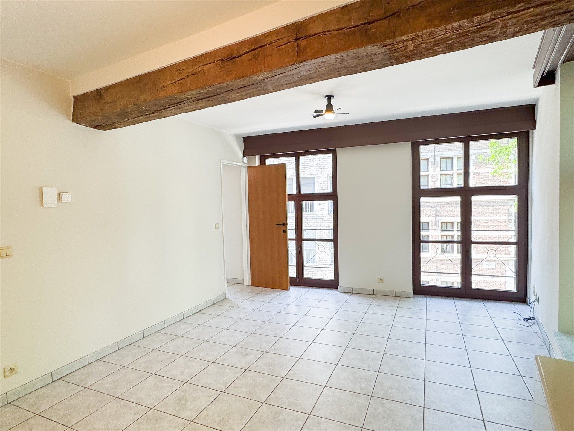 Knus appartement in gezellige buurt nabij Paardenmarkt! foto 2