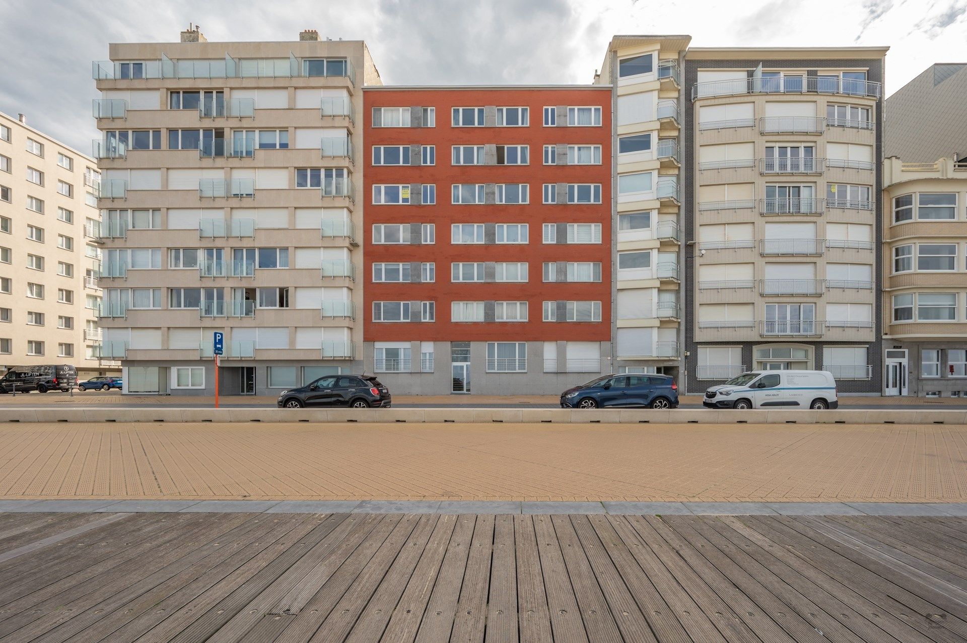 Ruim Instapklaar Appartement op de Zeedijk foto {{pictureIndex}}