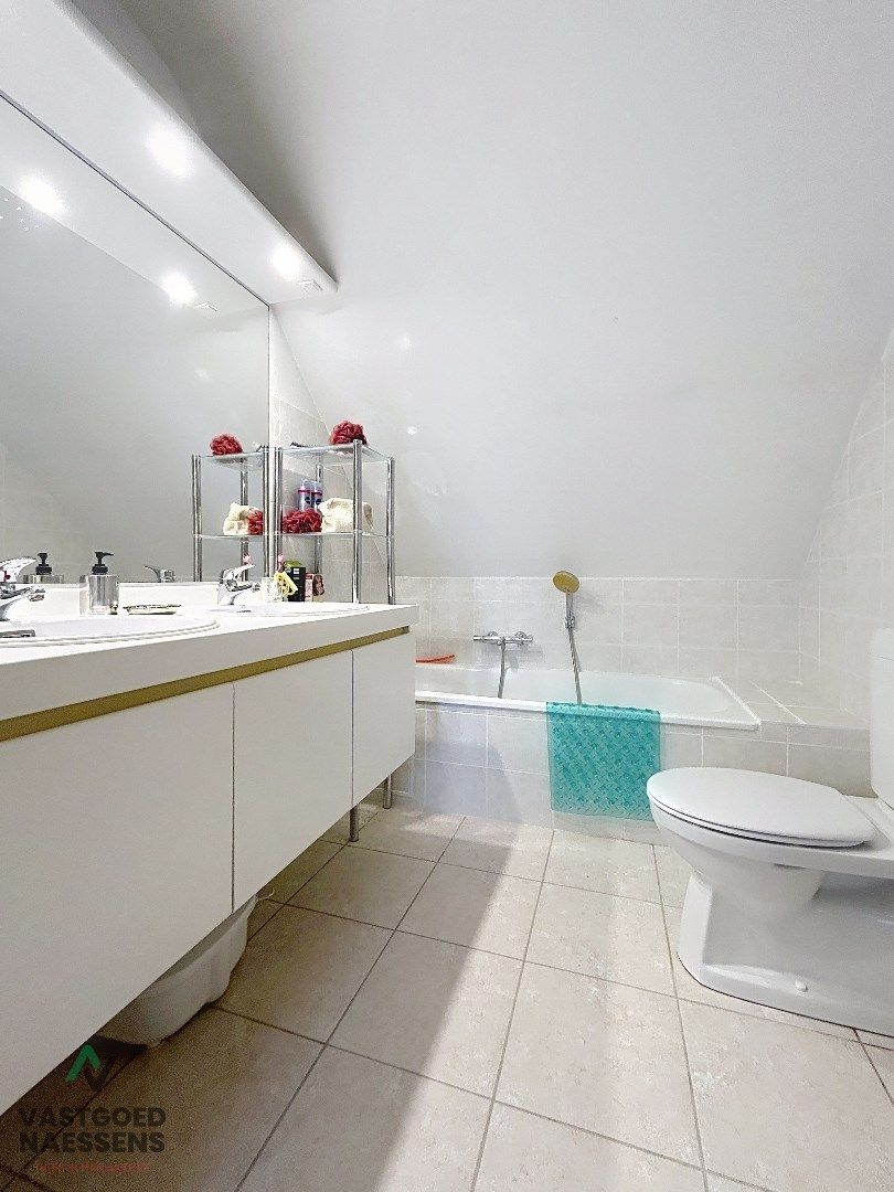 DUPLEX-APPARTEMENT MET 3 SLPK EN TERRAS  foto 17