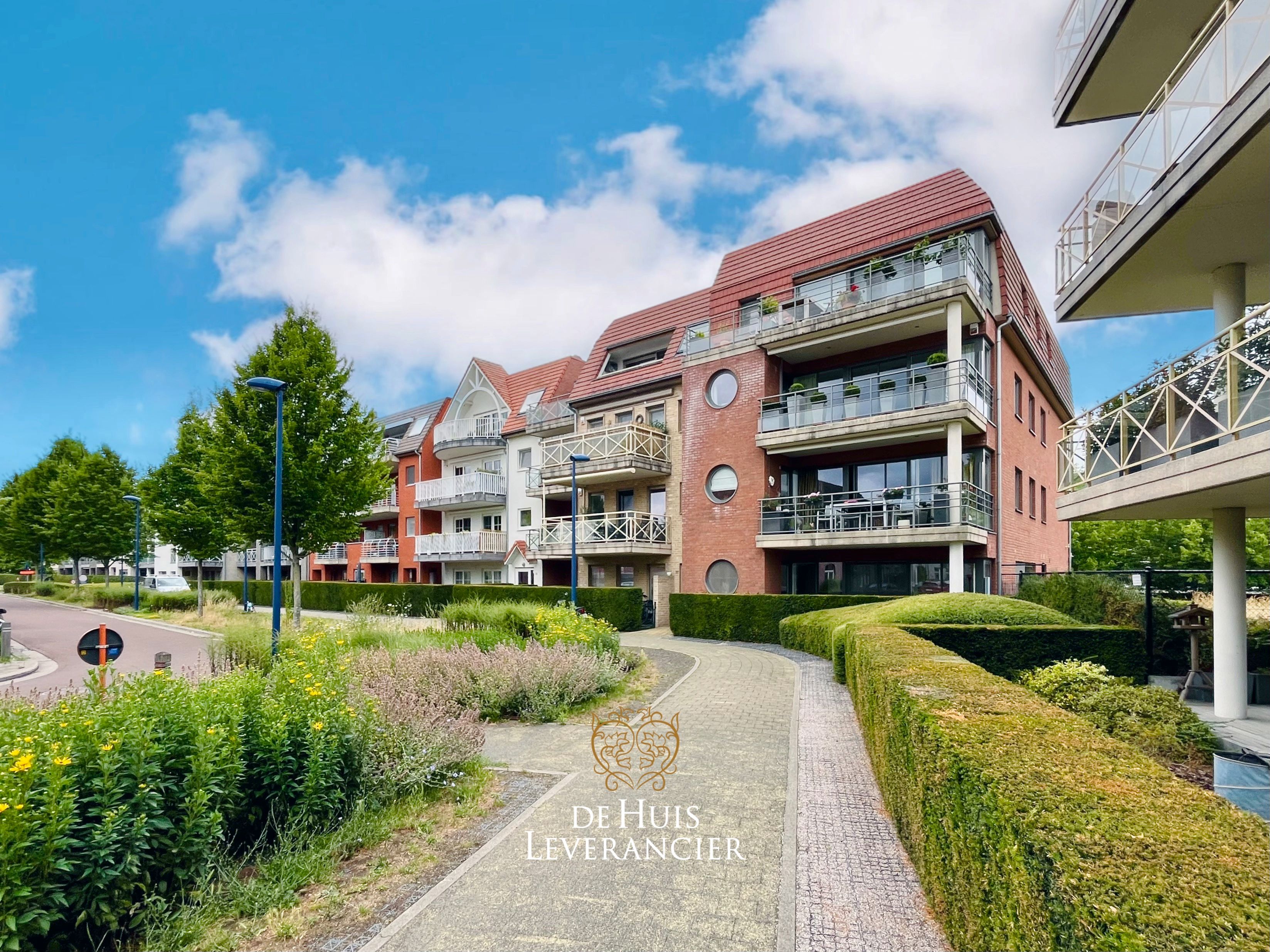 Ruim gelijkvloersappartement met 3 slaapkamers en garagebox te koop in Kontich foto 32