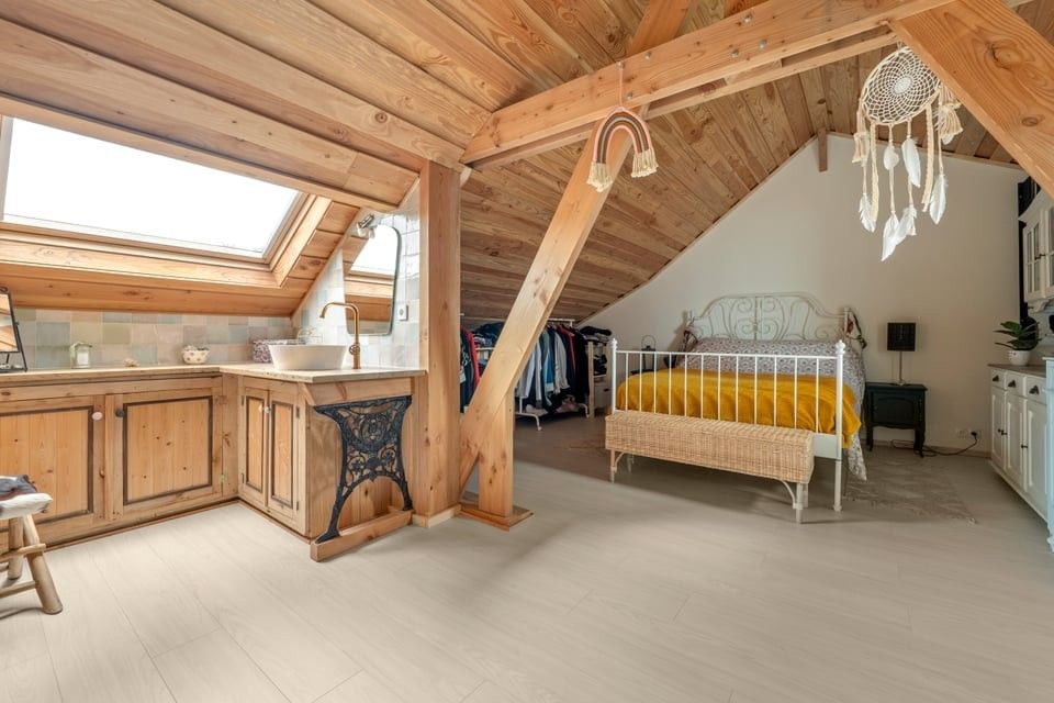 INSTAPKLARE WONING MET 4 SLAAPKAMERS EN 2 BADKAMERS OP EEN GOEDE LOCATIE foto 12