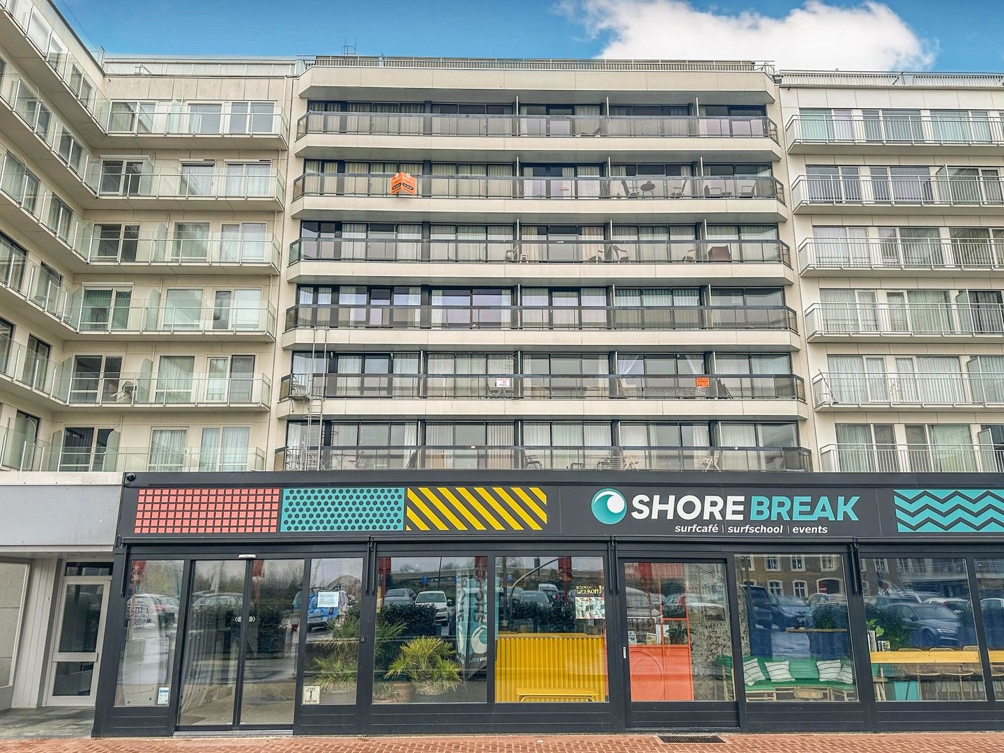 Zonnig appartement met open zicht vlakbij het strand en de zee. foto 11