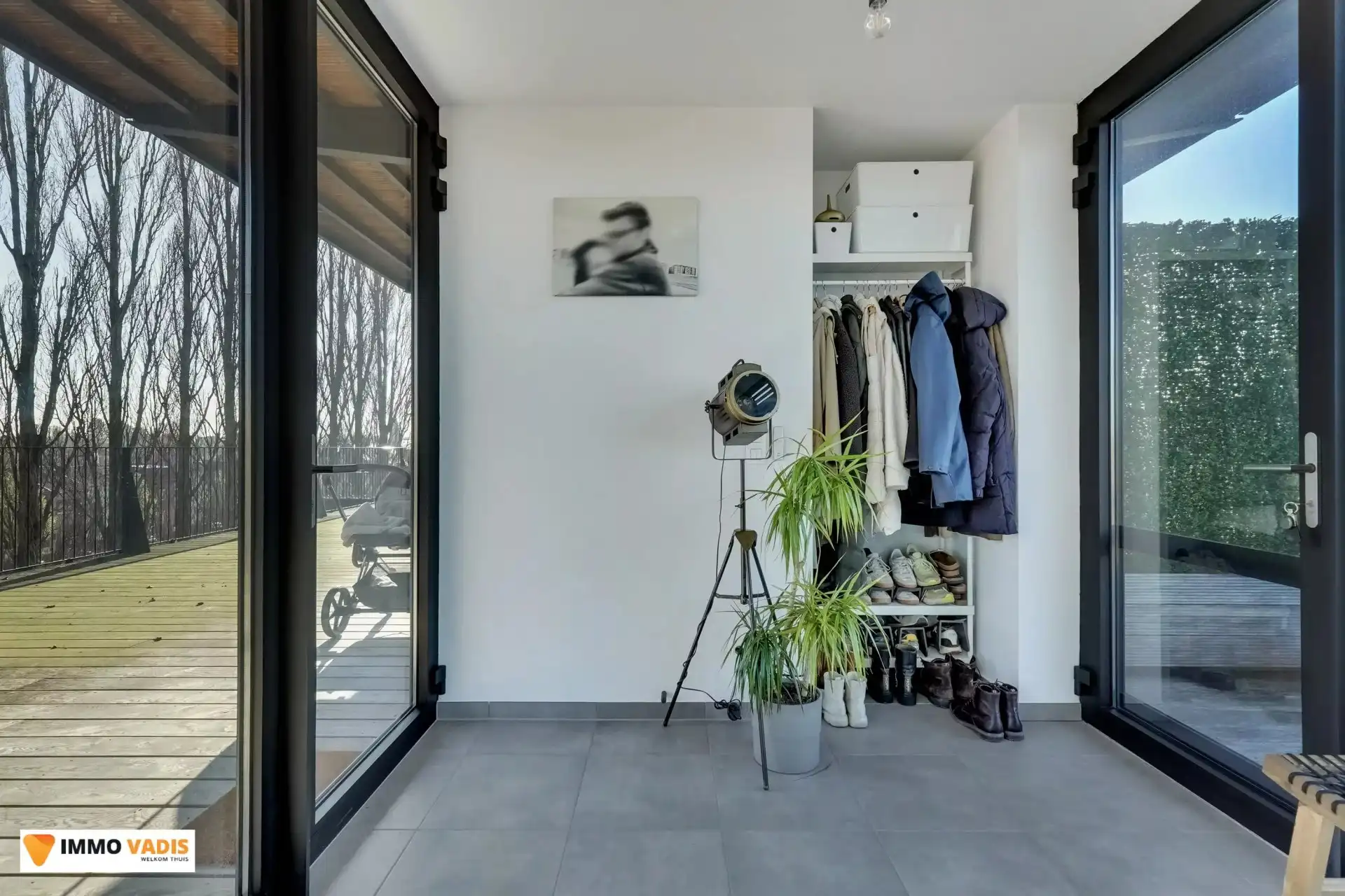 Stijlvol penthouse met twee volwaardige slaapkamers foto 18