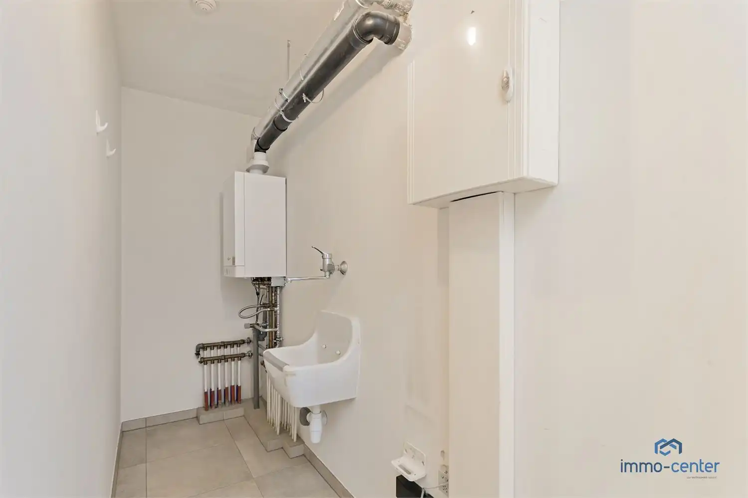 Modern twee-slaapkamer appartement te huur te Genk! foto 19